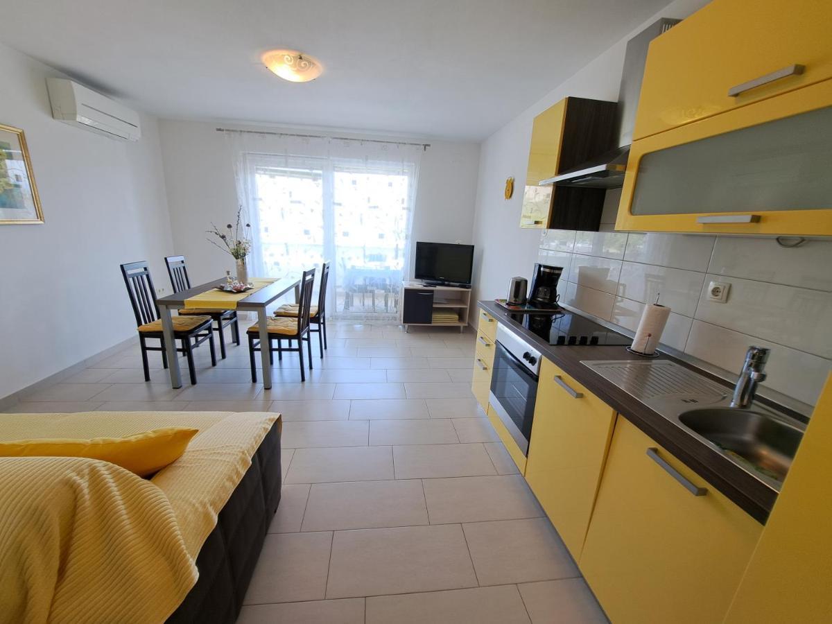 Apartments Fran I Baška Extérieur photo